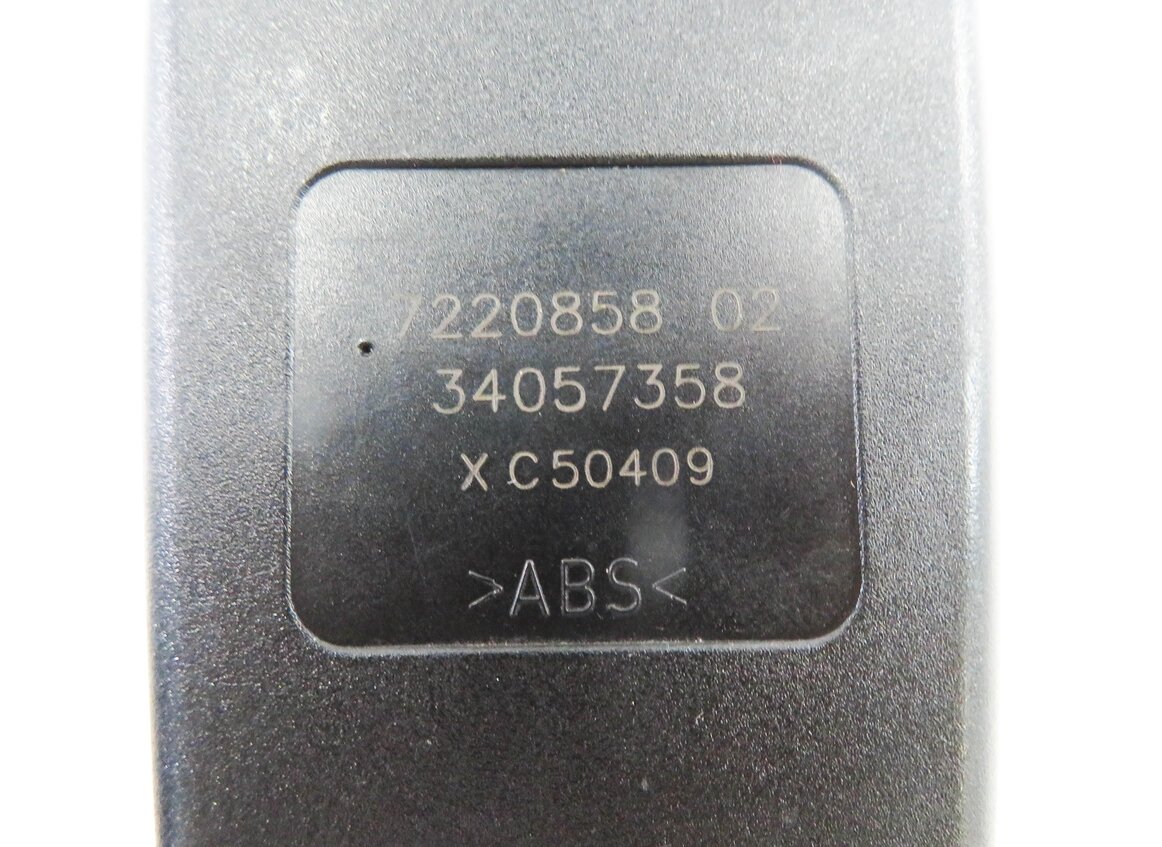 Thumbnail 9: 2009 BMW 750i (F01) REAR SEAT - SEATBELT BUCKLE RECEIVER SET-3 (BLACK)