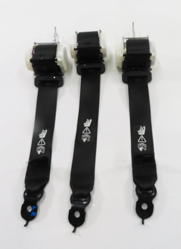 Thumbnail 2: 2009 BMW 750i (F01) REAR SEAT - SEATBELT RETRACTOR SET-3 (BLACK)