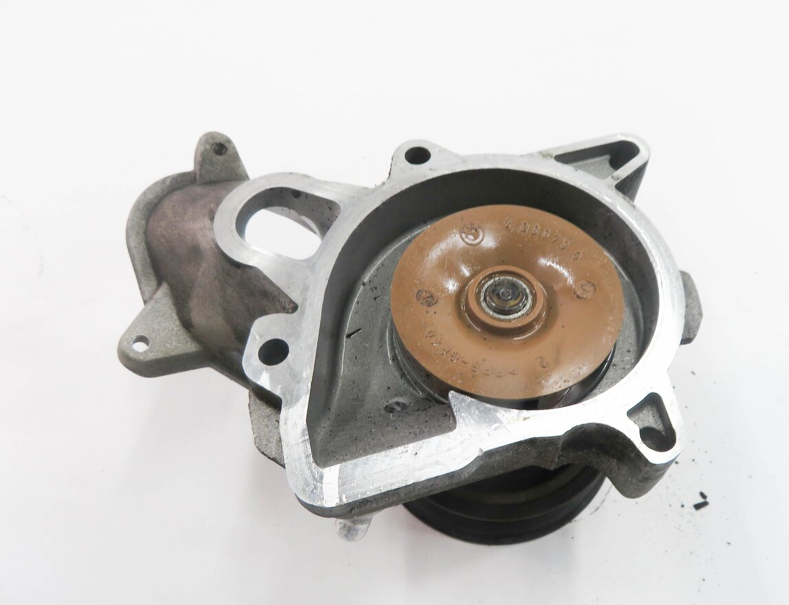 Thumbnail 7: 2009-2013 BMW 335D X5 (E90 E70) 3.0L M57Y DIESEL ENGINE - MECHANICAL WATER PUMP