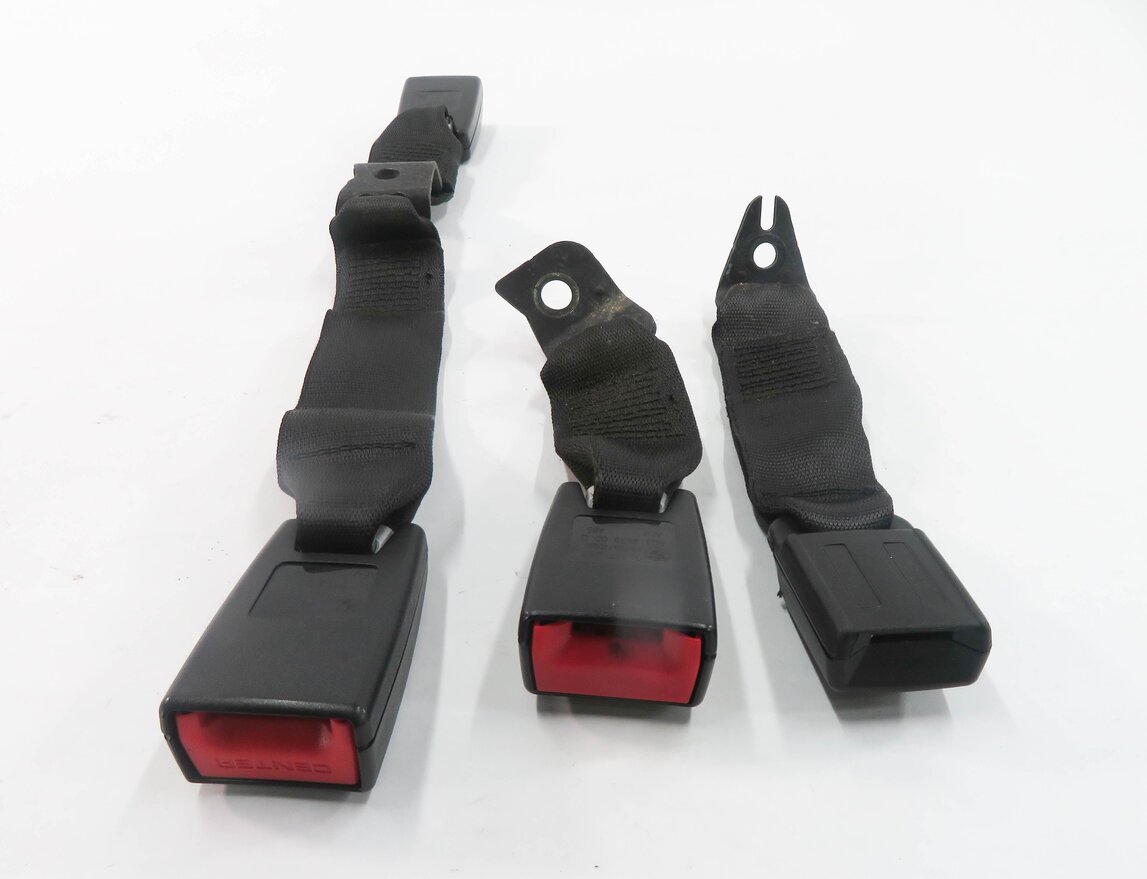 Thumbnail 8: 2010 BMW 335i (E90) REAR SEAT SEATBELT BUCKLE RECEIVER SET-3 (BLACK)