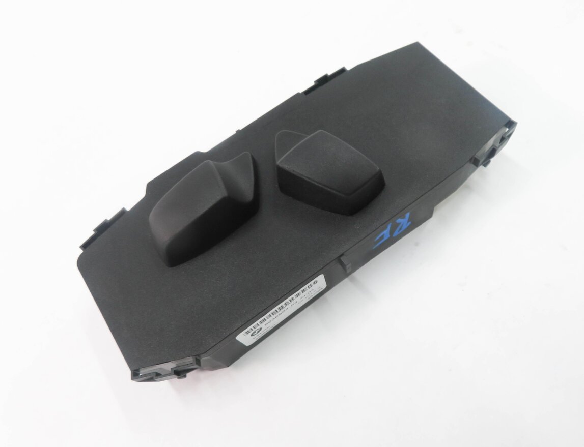 2009-2011 BMW 335i (E90) RIGHT FRONT PASSENGER POWER SEAT ADJUSTMENT SWITCH