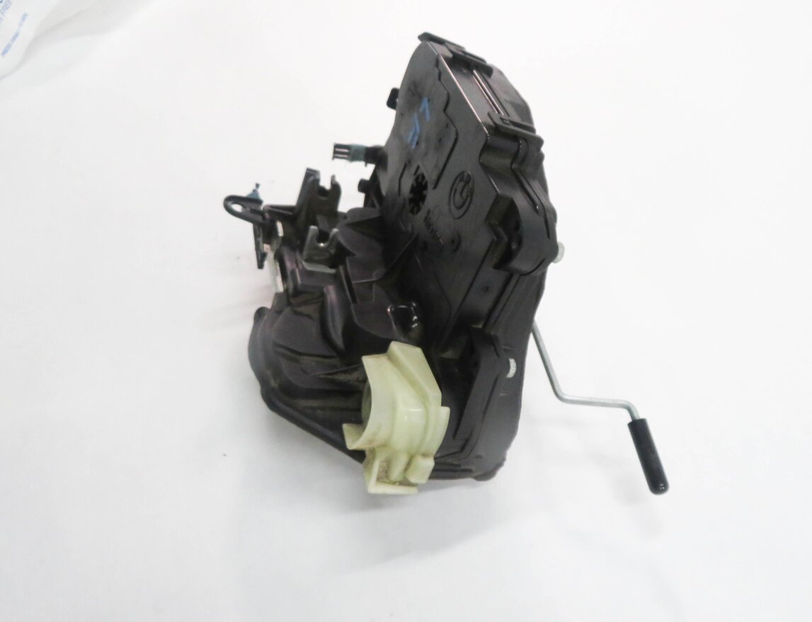 Thumbnail 4: 2009-2018 BMW 1/2/3/4/5/7/X1 X3 X4 (E87 E90 F01 F10) LEFT DRIVER DOOR LOCK LATCH