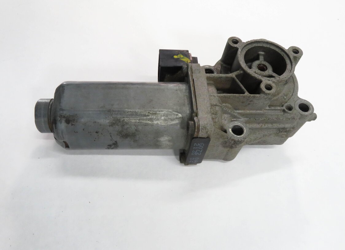 Thumbnail 5: 05-16 LR3 LR4 / RANGE ROVER SPORT (L320 L322) TRANSFER CASE ELECTRIC SHIFT MOTOR