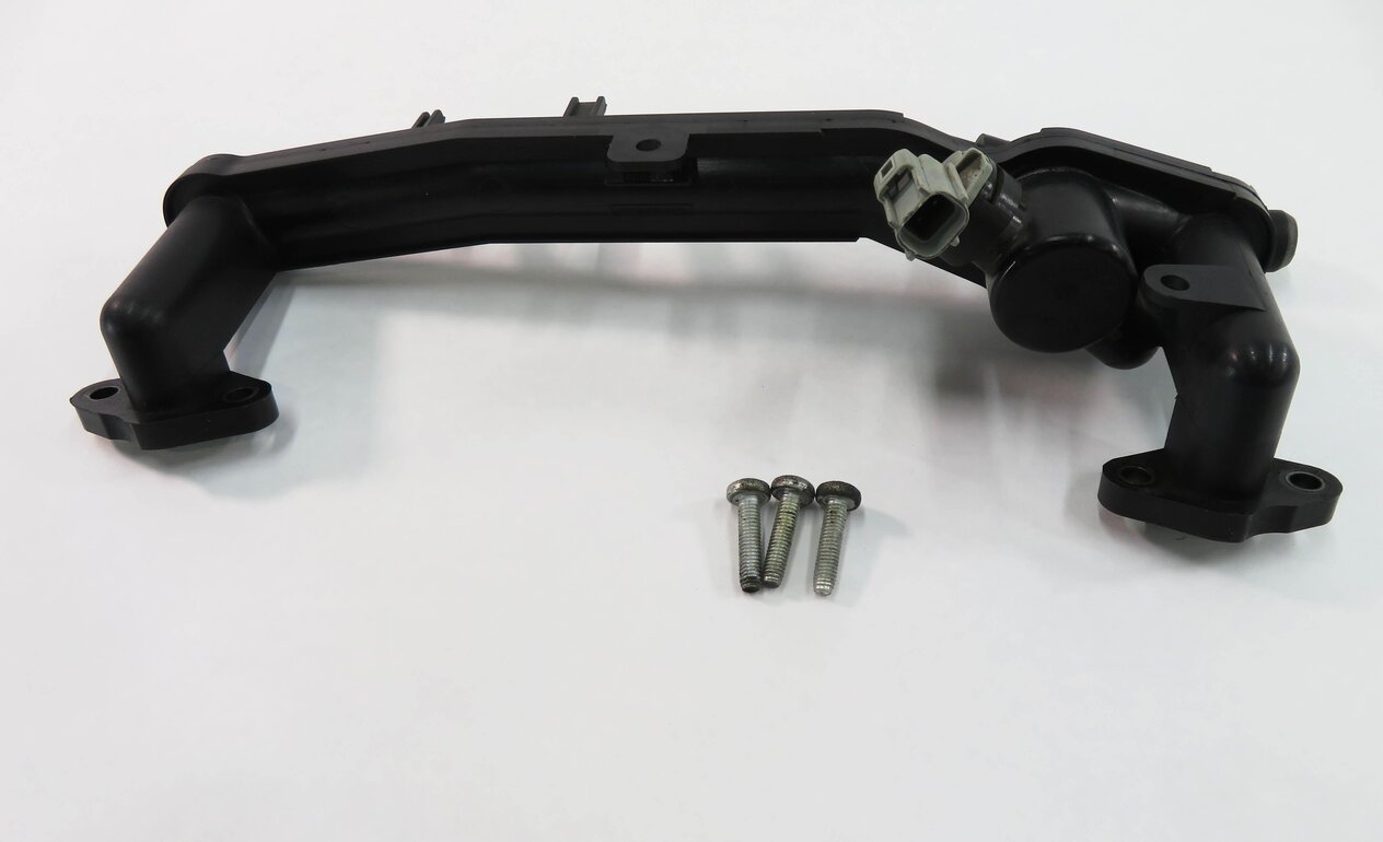 Thumbnail 2: 2006 RANGE ROVER SPORT (L320) 4.4L V8 ENGINE COOLANT CROSSOVER PIPE