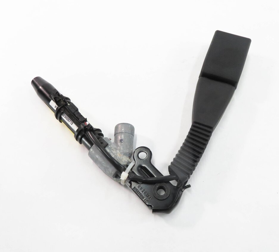 Thumbnail 5: 07-14 BMW X5 X5M X6 X6M (E70 E71) RIGHT FRONT PASSENGER SEATBELT BUCKLE RECEIVER