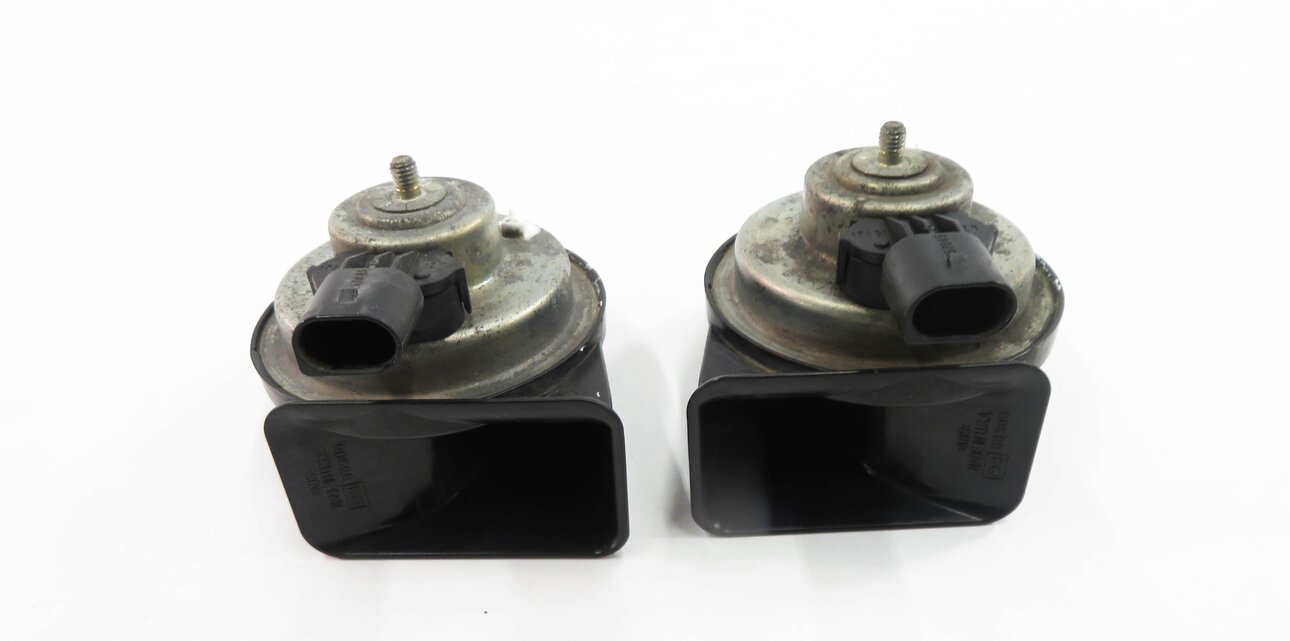 Thumbnail 8: 2007-2011 BMW X5 X6 (E70 E71) HIGH & LOW TONE SAFETY HORN SET