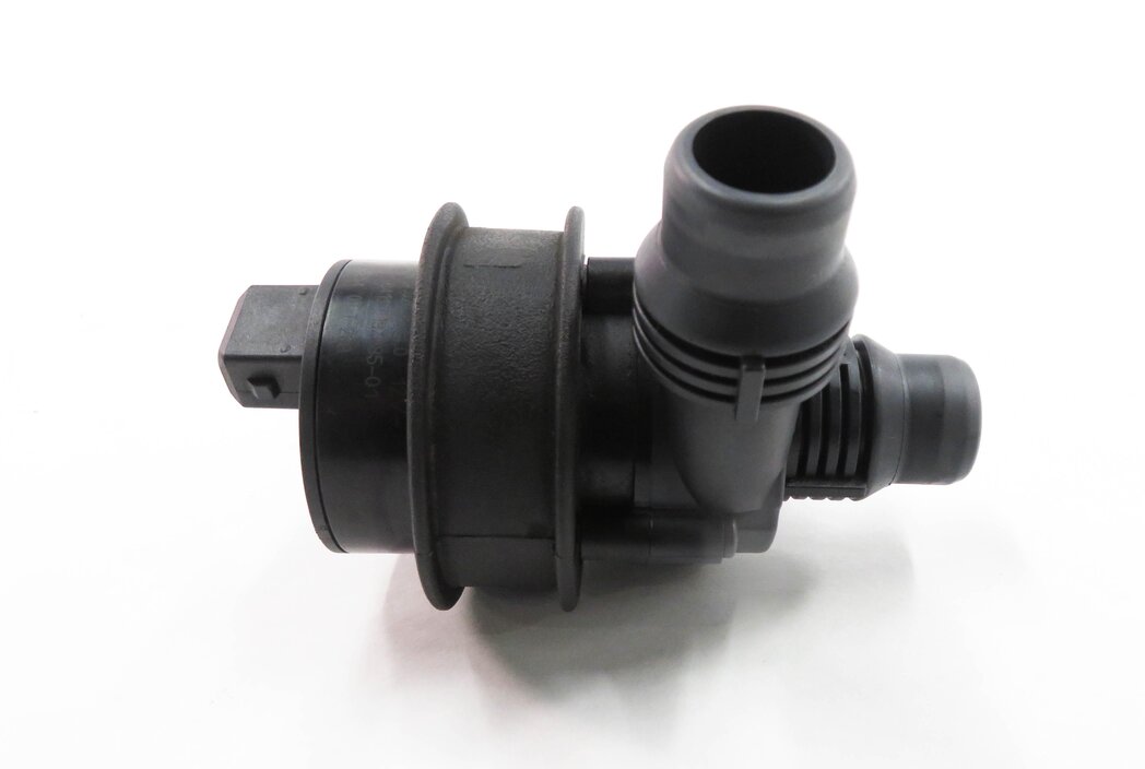 Thumbnail 3: 2010 BMW X5 (E70) 3.0L M57Y DIESEL ENGINE - AUX AUXILIARY WATER COOLANT PUMP