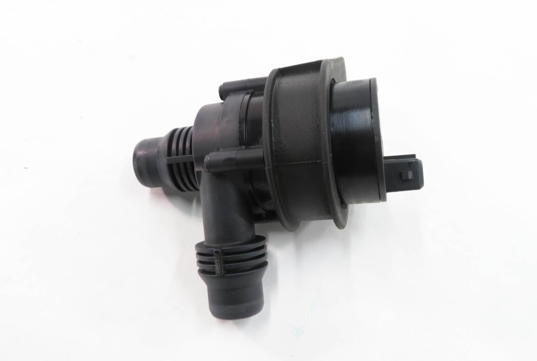 Thumbnail 8: 2010 BMW X5 (E70) 3.0L M57Y DIESEL ENGINE - AUX AUXILIARY WATER COOLANT PUMP