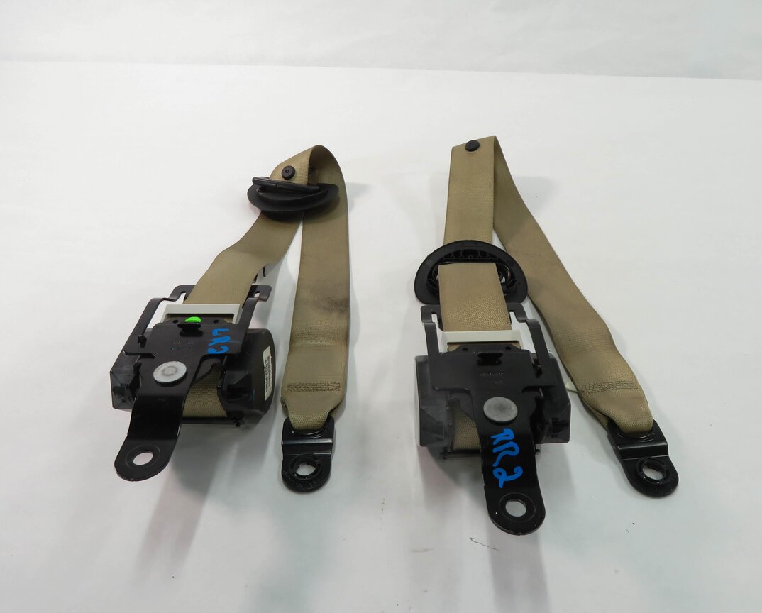 Thumbnail 6: 2010 BMW X5 (E70) LEFT & RIGHT REAR SECOND ROW SEATBELT RETRACTOR SET-2 (BEIGE)