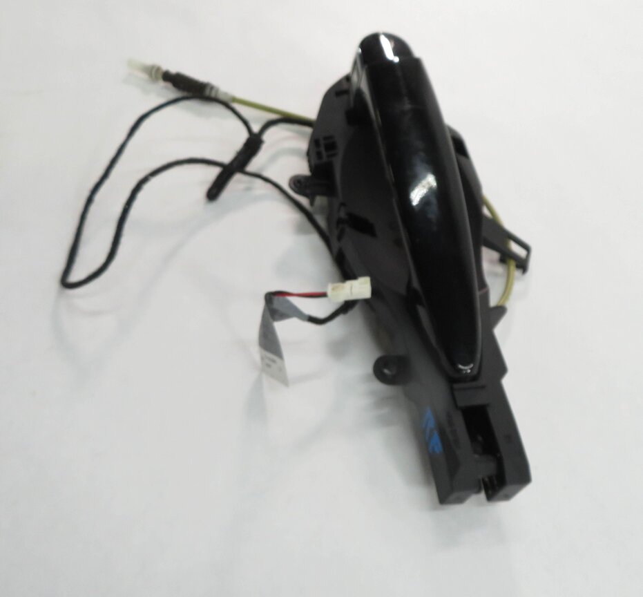 Thumbnail 3: 08-17 BMW X3 X4 X5 X6 X5M X6M (F25 F26 E70 E71) RIGHT FRONT DOOR HANDLE (BLACK)
