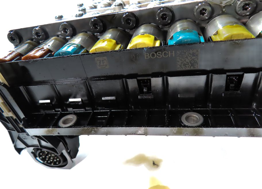 Thumbnail 8: 2009-2010 BMW X5 (E70) 3.0L M57Y DIESEL 6HP-26 AUTOMATIC TRANSMISSION VALVE BODY
