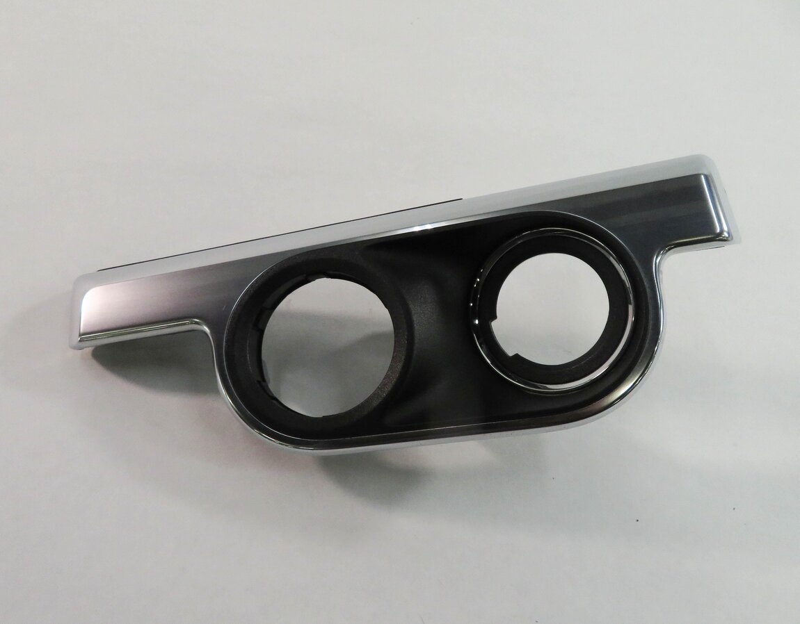 Thumbnail 2: 2014 PORSCHE CAYMAN S (981) FRONT DASH HEADLIGHT SWITCH TRIM PIECE (SILVER)