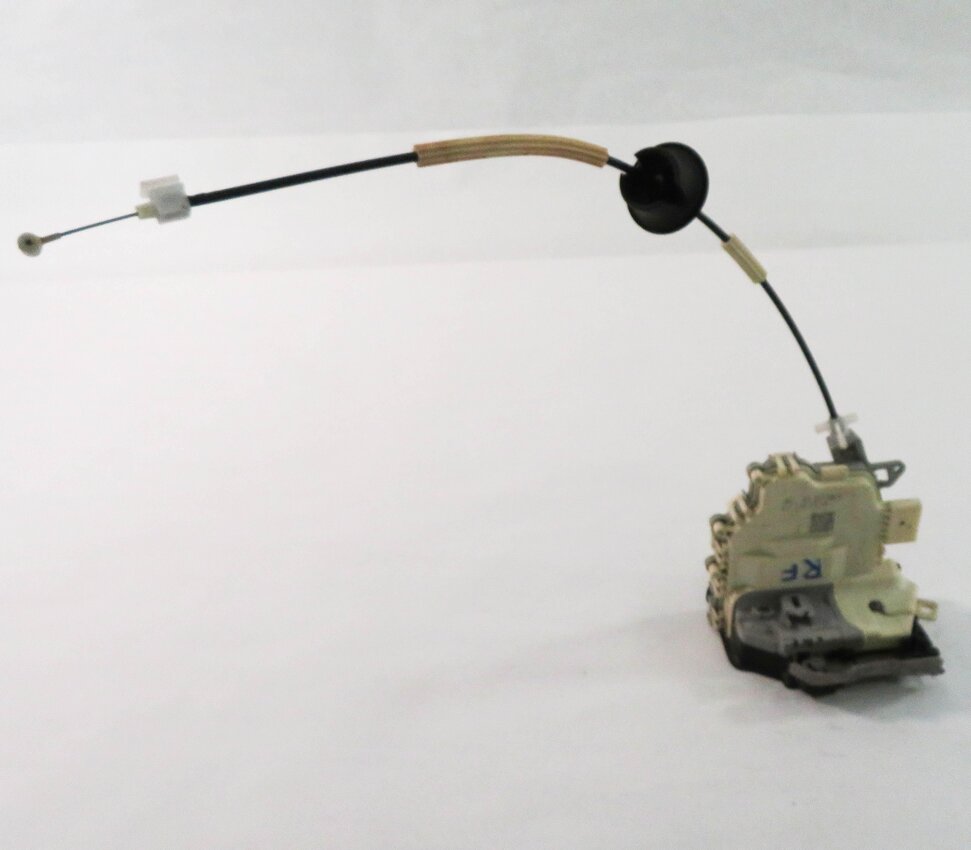 2010-2019 AUDI / PORSCHE A4 S4 A5 S5 A6 Q3 Q5 Q7 TT 911 - RIGHT FRONT DOOR LATCH