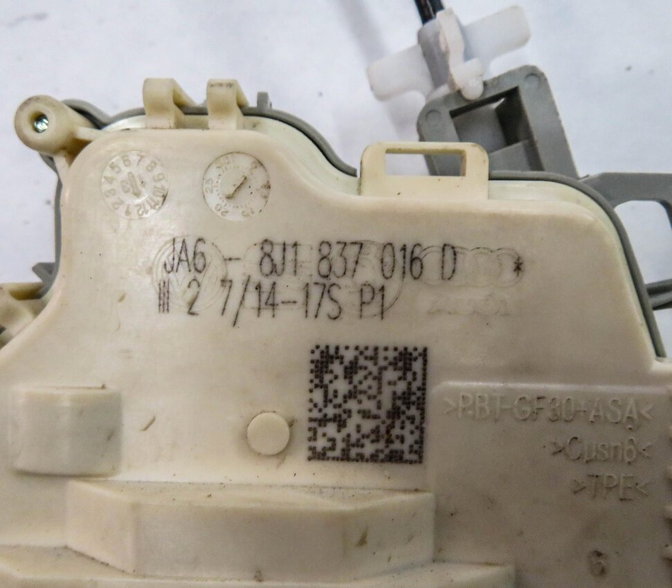 Thumbnail 8: 2010-2019 AUDI / PORSCHE A4 S4 A5 S5 A6 Q3 Q5 Q7 TT 911 - RIGHT FRONT DOOR LATCH