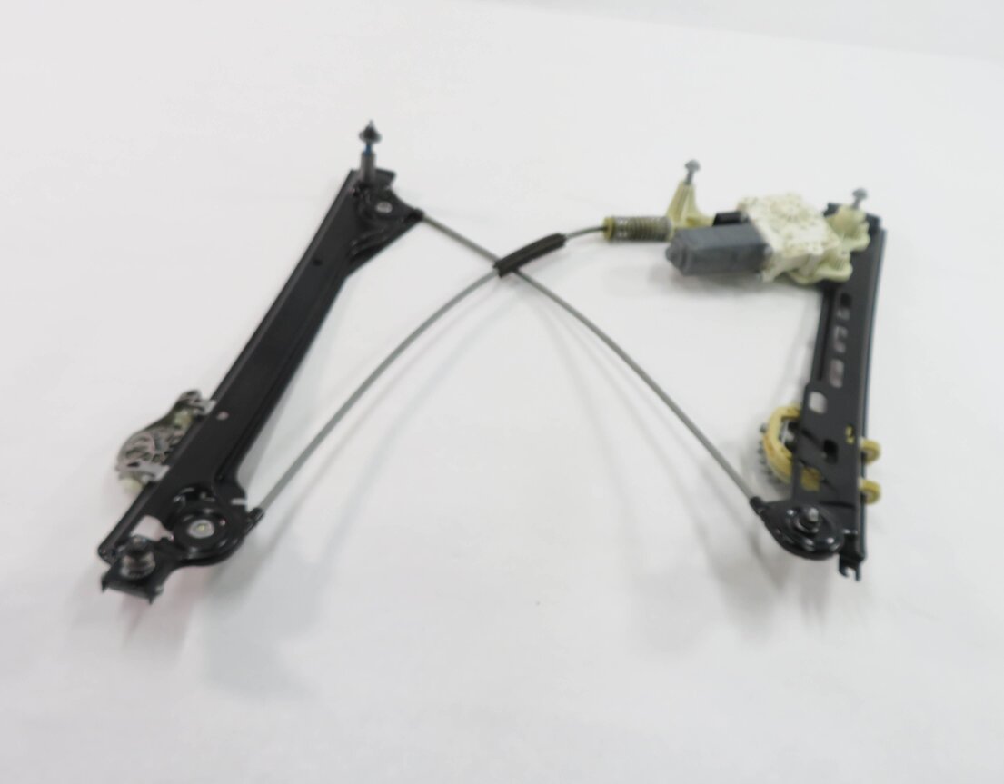 Thumbnail 2: 2014 PORSCHE CAYMAN S (981) RIGHT PASSENGER DOOR POWER WINDOW MOTOR w/ REGULATOR