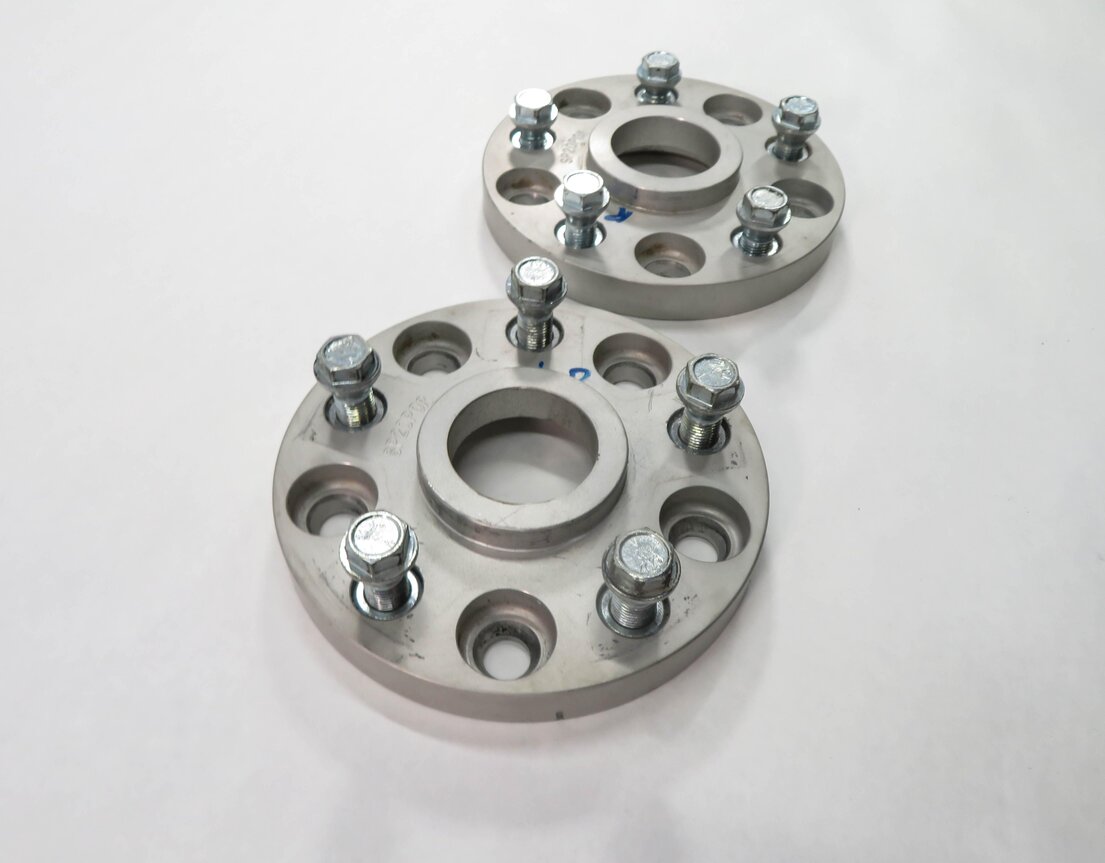 Thumbnail 4: 2014 PORSCHE CAYMAN S (981) TYPE 3 BIMECC HUB CENTRIC 20mm REAR WHEEL SPACER SET