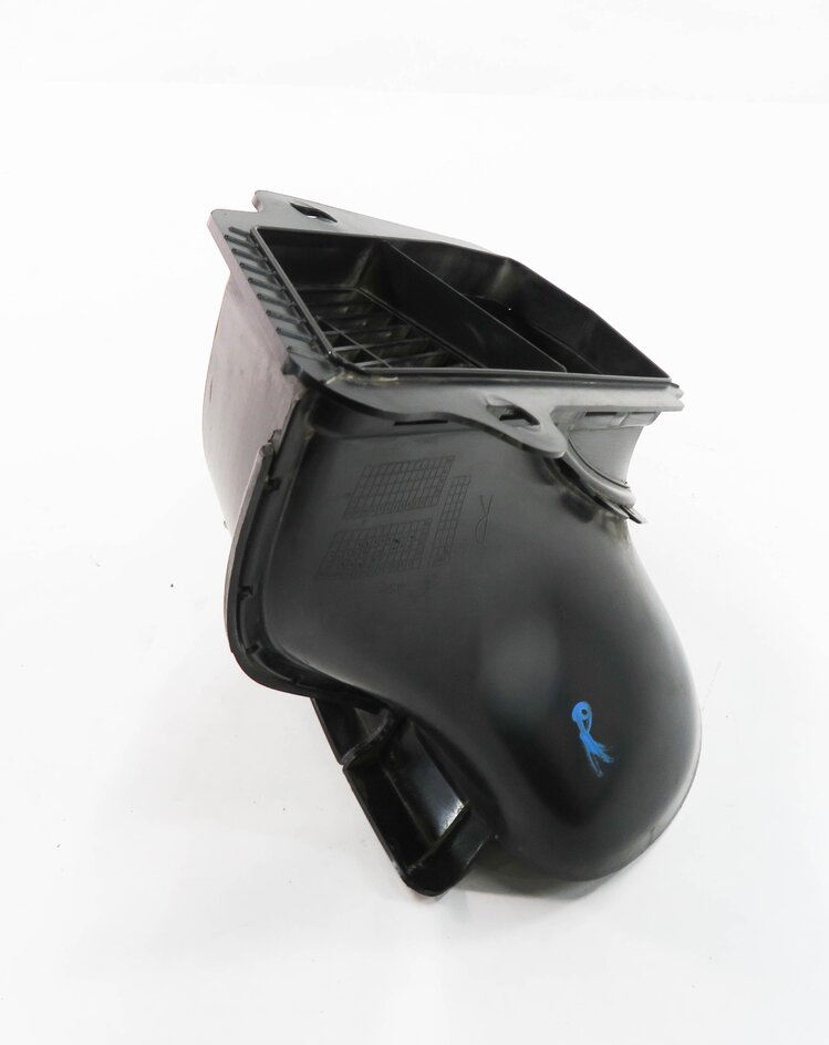 Thumbnail 5: 2014 PORSCHE CAYMAN S (981) RIGHT PASSENGER REAR ENGINE AIR INTAKE DUCT