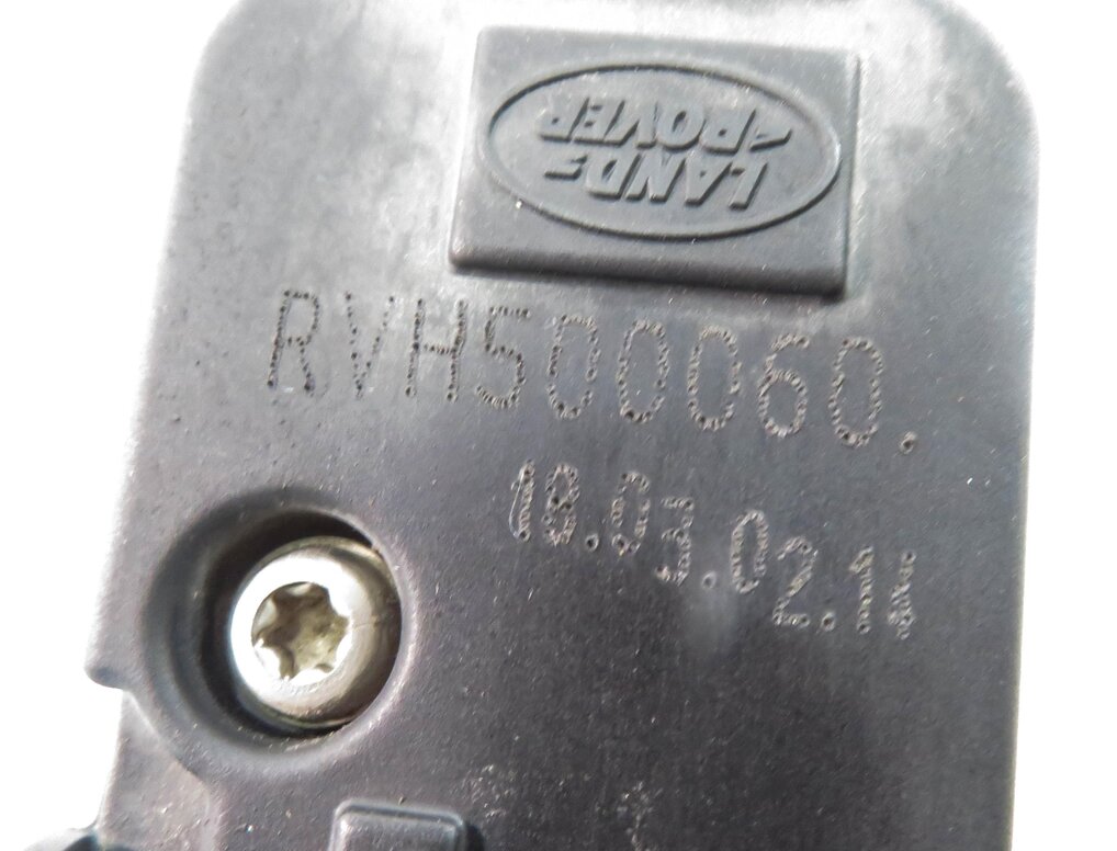 Thumbnail 9: 2006 RANGE ROVER (L322) AIR SUSPENSION VALVE BLOCK