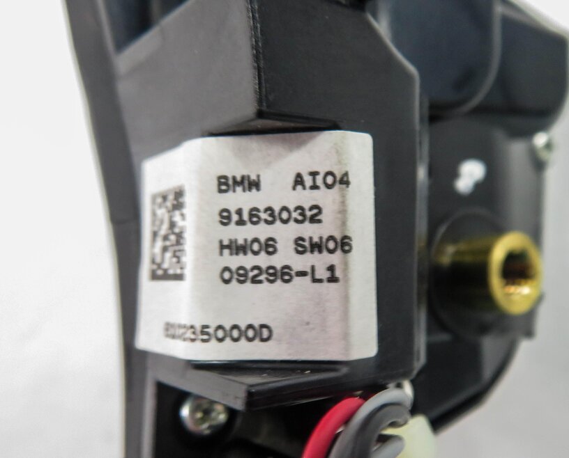 Thumbnail 10: 2010 BMW 750i (F01) STEERING SWITCH BUTTON SET-2