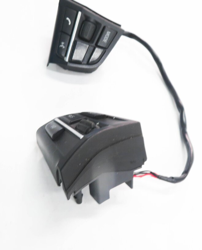 Thumbnail 6: 2010 BMW 750i (F01) STEERING SWITCH BUTTON SET-2