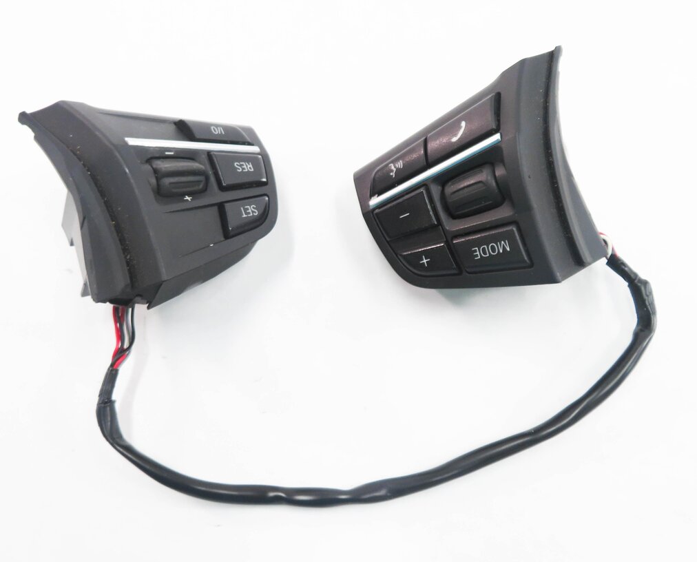 Thumbnail 7: 2010 BMW 750i (F01) STEERING SWITCH BUTTON SET-2