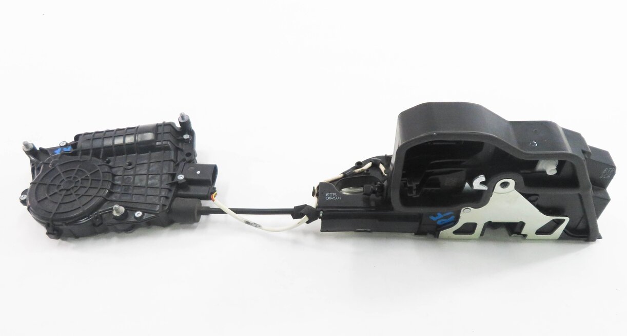 Thumbnail 5: 09-16 BMW 528i 535i 550i 750i 760i (F01 F10) RIGHT FRONT SOFT CLOSE DOOR LATCH