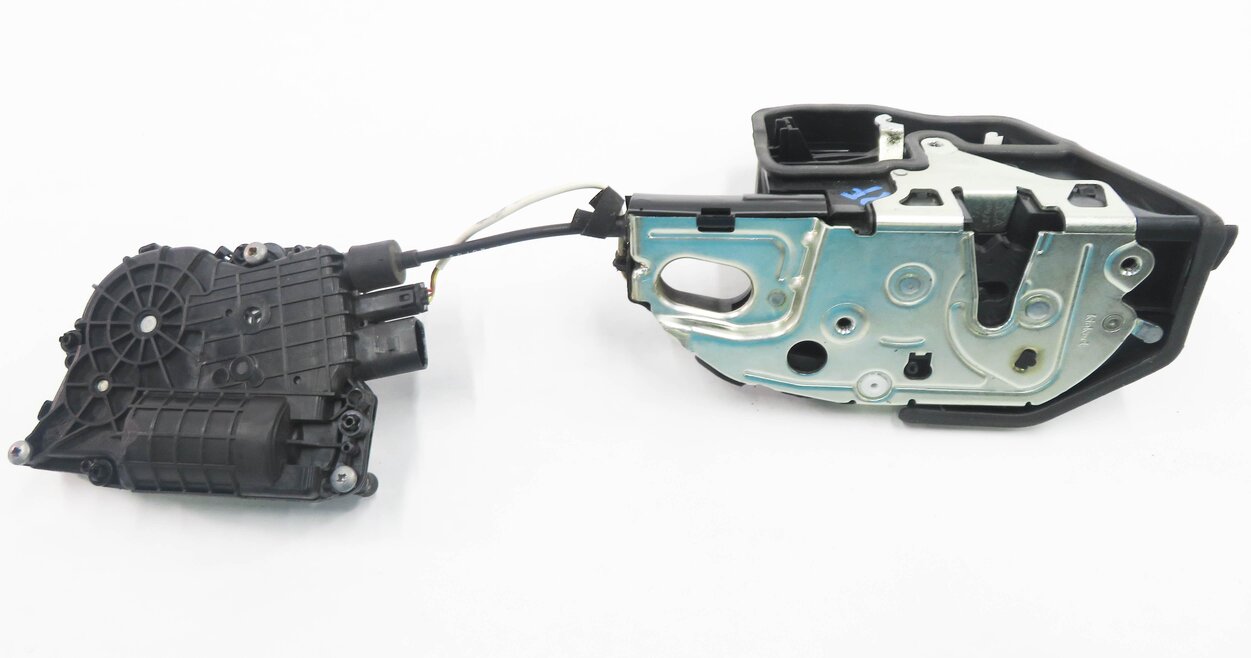 Thumbnail 6: 09-16 BMW 528i 535i 550i 750i 760i (F01 F10) RIGHT FRONT SOFT CLOSE DOOR LATCH