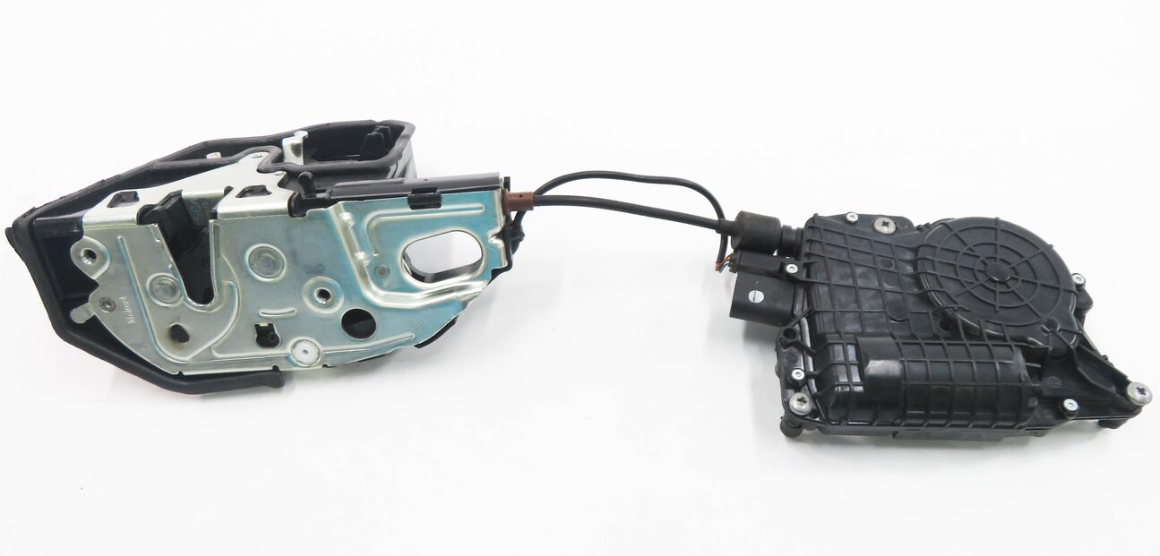 Thumbnail 6: 2011-2015 BMW 740i 750i 760i (F01) LEFT SIDE REAR DOOR LOCK LATCH (SOFT CLOSE)