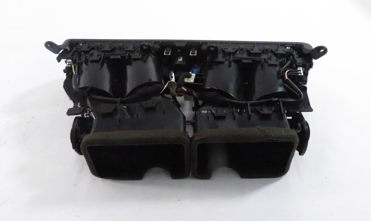 Thumbnail 6: 2010 BMW 750i (F01) CENTER DASH HEATER A/C AIR VENT w/ HAZARD & CENTRAL LOCK