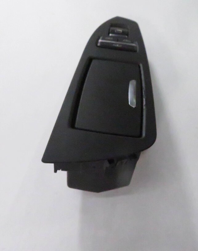 Thumbnail 3: 2010 BMW 750i (F01) LEFT REAR DOOR WINDOW SWITCH w/ SUNSHADE CONTROL (BLACK)