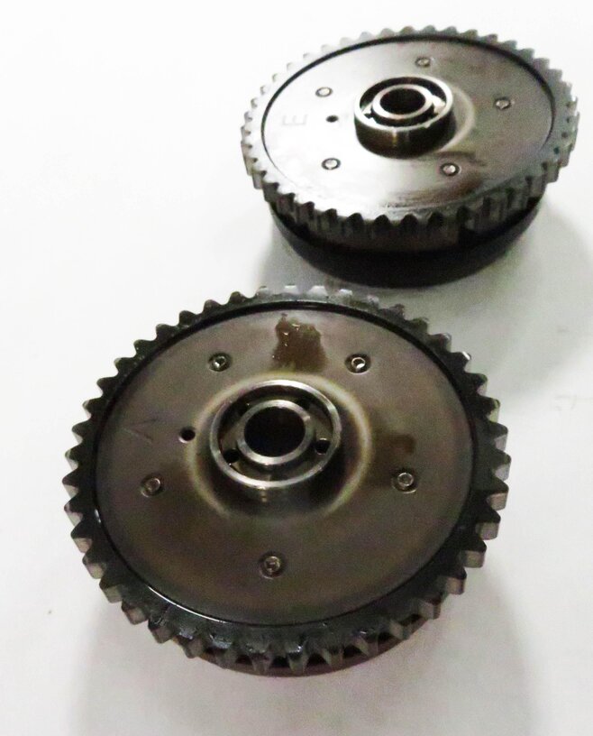 Thumbnail 5: 2010 BMW 750i (F01) 4.4L N63 TWIN TURBO - INTAKE & EXHAUST CAMSHAFT GEAR SET