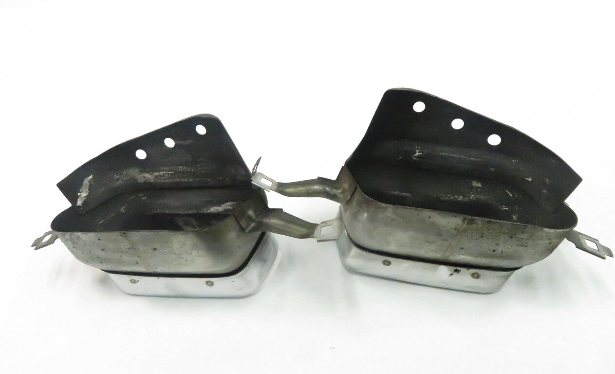 Thumbnail 7: 2010 BMW 750i (F01) EXHAUST TIP SET-2