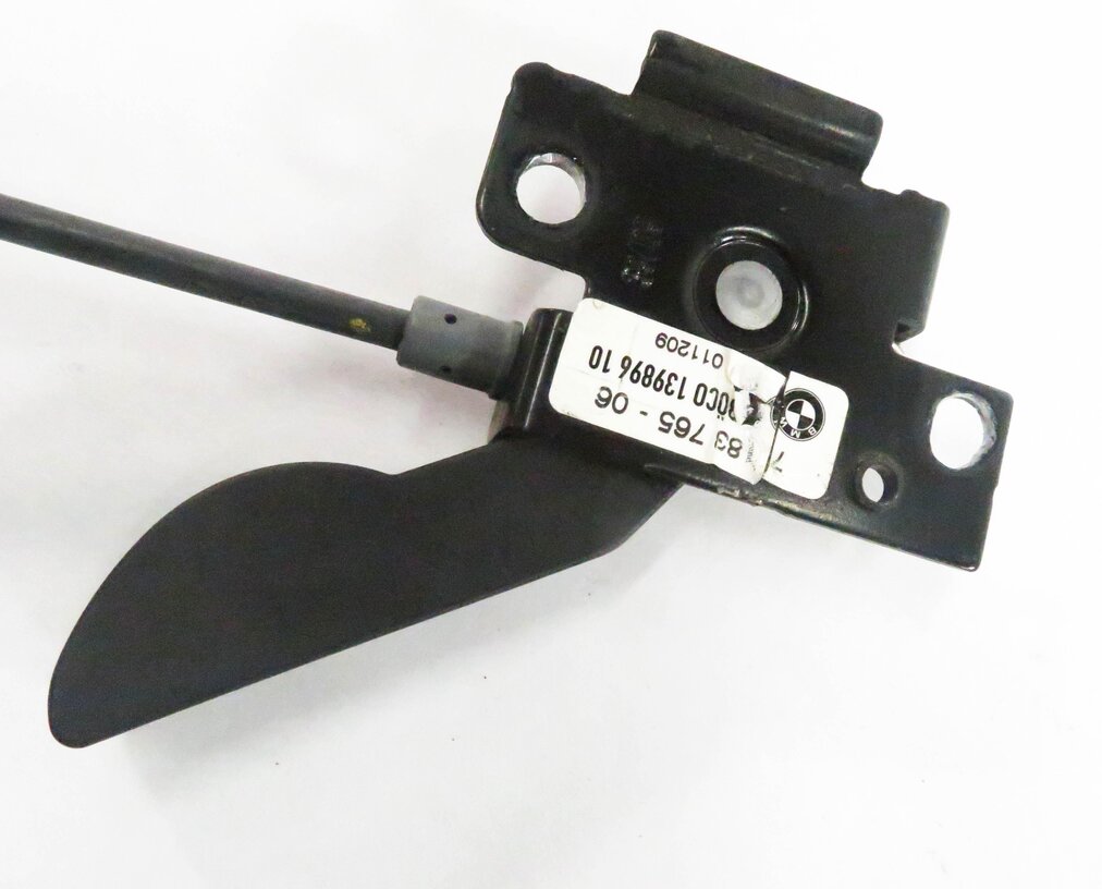 Thumbnail 8: 2010 BMW 750i (F01) FRONT UPPER HOOD LOCK LATCH SET w/ CABLE & RELEASE HANDLE