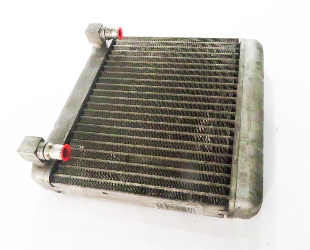 Thumbnail 4: 2010-2019 BMW 535i 550i 640i 740i 750i 760i (F01 F06 F07 F10) ENGINE OIL COOLER