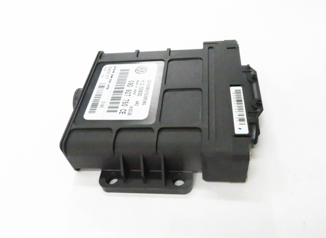 Thumbnail 4: 2004 PORSCHE CAYENNE (955) A/T AUTOMATIC TRANSMISSION CONTROL MODULE