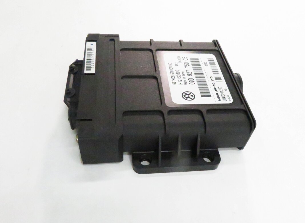 Thumbnail 5: 2004 PORSCHE CAYENNE (955) A/T AUTOMATIC TRANSMISSION CONTROL MODULE