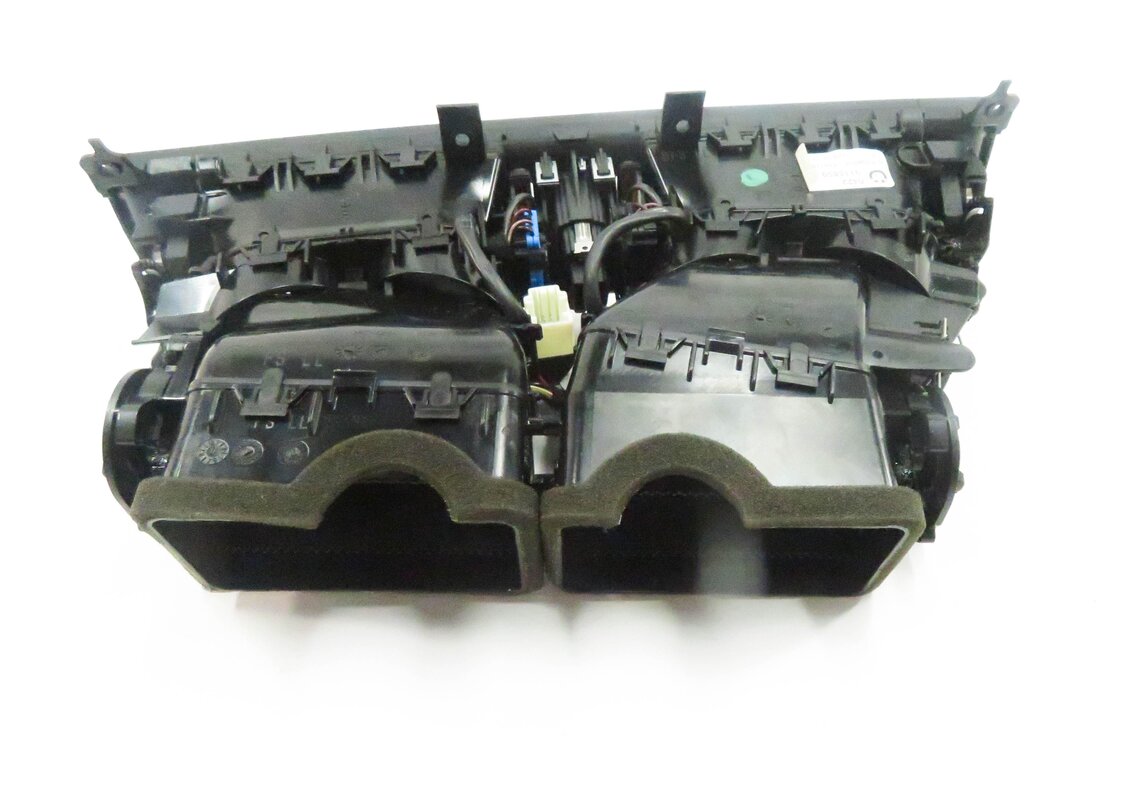 Thumbnail 10: 2009 BMW 750i (F01) CENTER DASH HEATER A/C AIR VENT w/ HAZARD & LOCK SWITCH