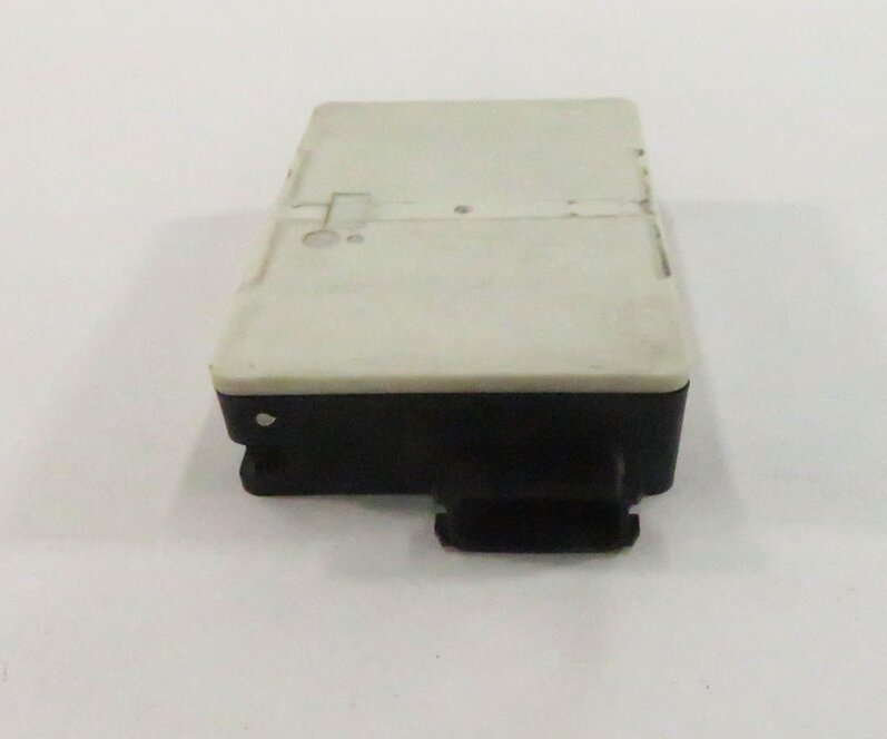 Thumbnail 2: 2009 BMW 750i (F01) ACTIVE CRUISE CONTROL SRR ACC RADAR CONTROL MODULE