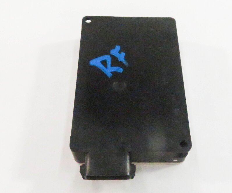 Thumbnail 8: 2009 BMW 750i (F01) ACTIVE CRUISE CONTROL SRR ACC RADAR CONTROL MODULE