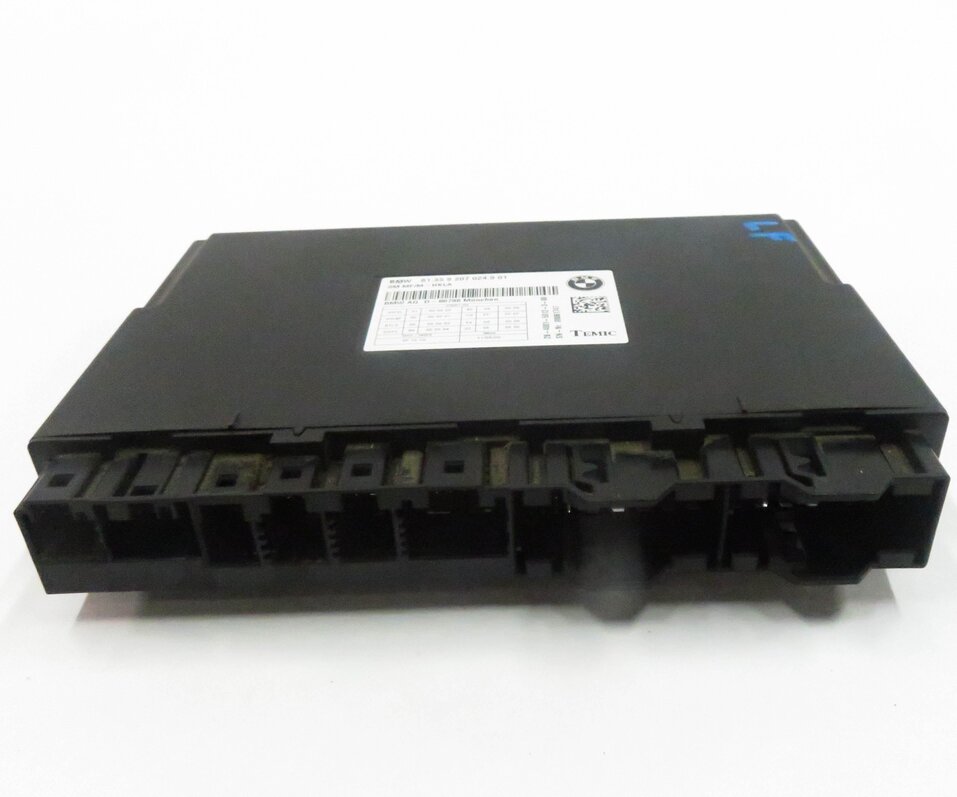 Thumbnail 3: 2009 BMW 750i (F01) LEFT FRONT DRIVER SEAT CONTROL MODULE