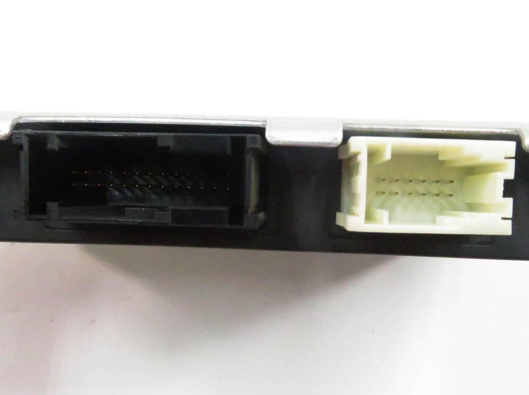 Thumbnail 9: 2010-2017 BMW 528i 535i 550i 650i 750i M5 X3 - FRMIII BODY LIGHT CONTROL MODULE