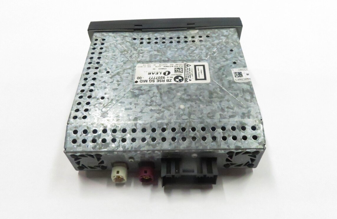 Thumbnail 11: 09-11 BMW 535iGT 550iGT 740i 750i 760i (F01 F02 F07) REAR DVD VIDEO DISC PLAYER