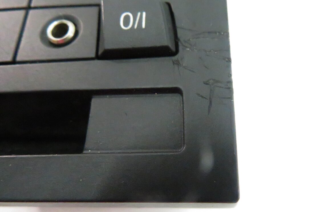 Thumbnail 6: 09-11 BMW 535iGT 550iGT 740i 750i 760i (F01 F02 F07) REAR DVD VIDEO DISC PLAYER
