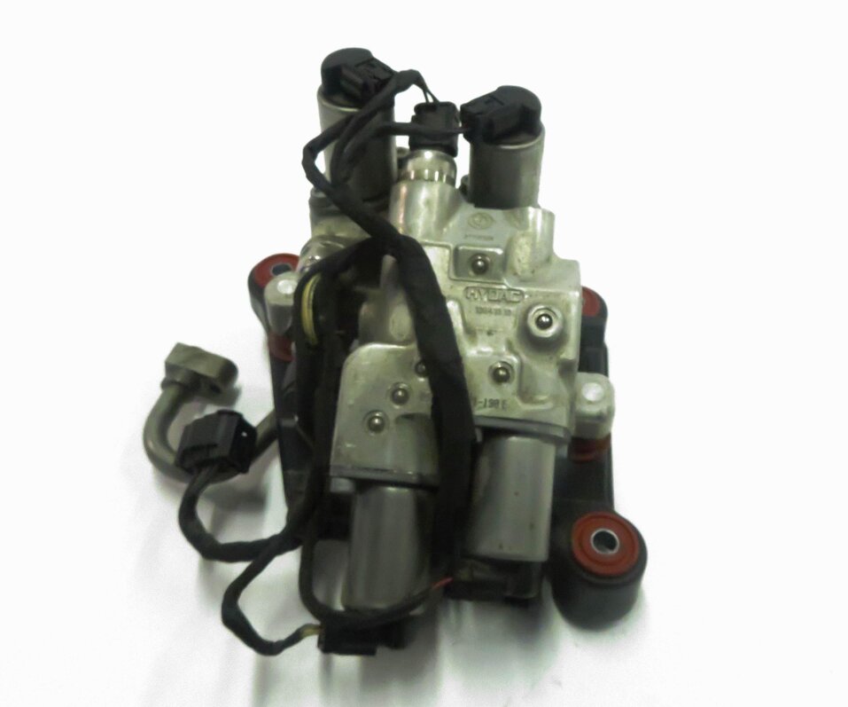 Thumbnail 2: 2009 BMW 750i (F01) DYNAMIC DRIVE SUSPENSION VALVE BLOCK