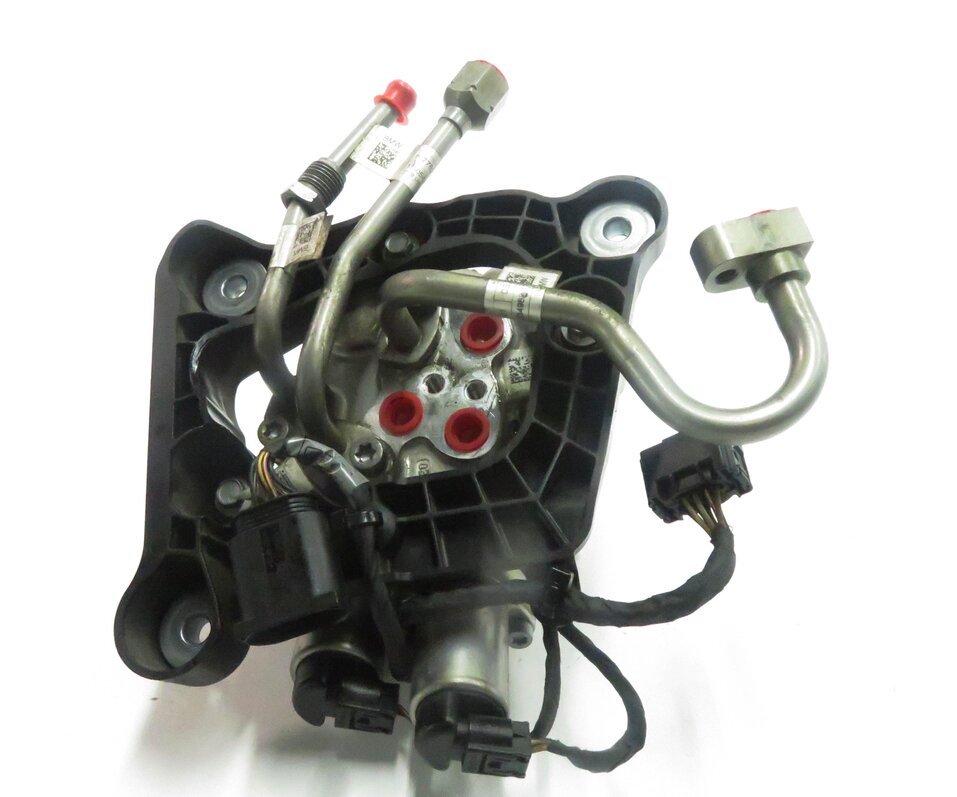 Thumbnail 9: 2009 BMW 750i (F01) DYNAMIC DRIVE SUSPENSION VALVE BLOCK