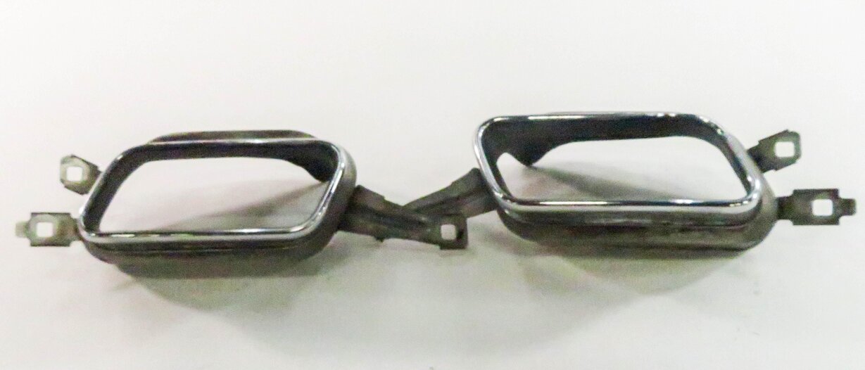 2009 BMW 750i (F01) LEFT & RIGHT EXHAUST TIP SET-2
