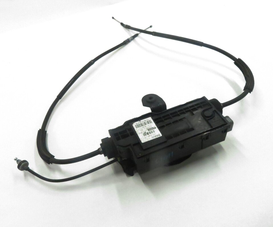 Thumbnail 1: 2009 BMW 750i (F01) PARKING BRAKE ACTUATOR MOTOR w/ CABLES