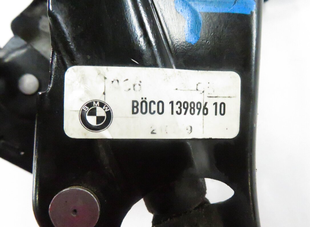 Thumbnail 12: 2009 BMW 750i (F01) FRONT LEFT & RIGHT LOWER HOOD LOCK LATCH SET-2 w/ CABLE