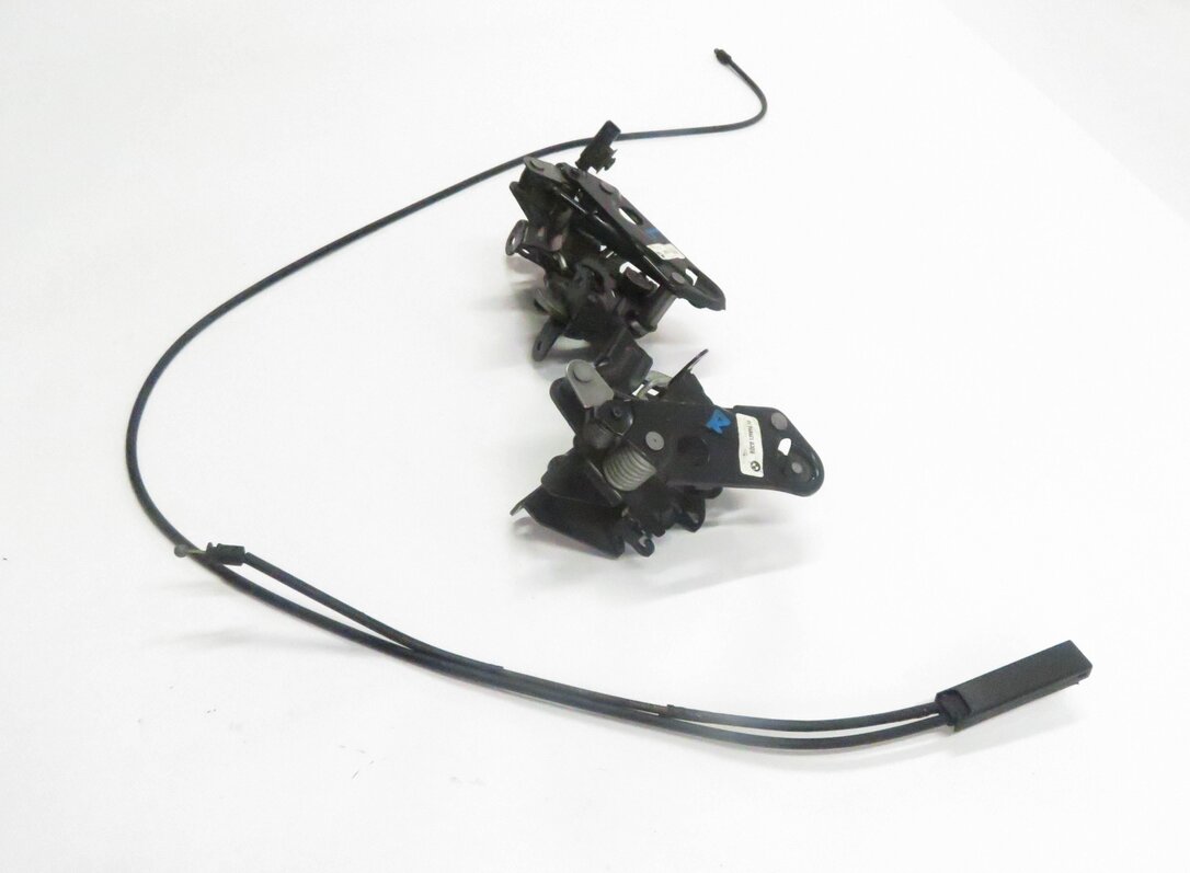 Thumbnail 4: 2009 BMW 750i (F01) FRONT LEFT & RIGHT LOWER HOOD LOCK LATCH SET-2 w/ CABLE