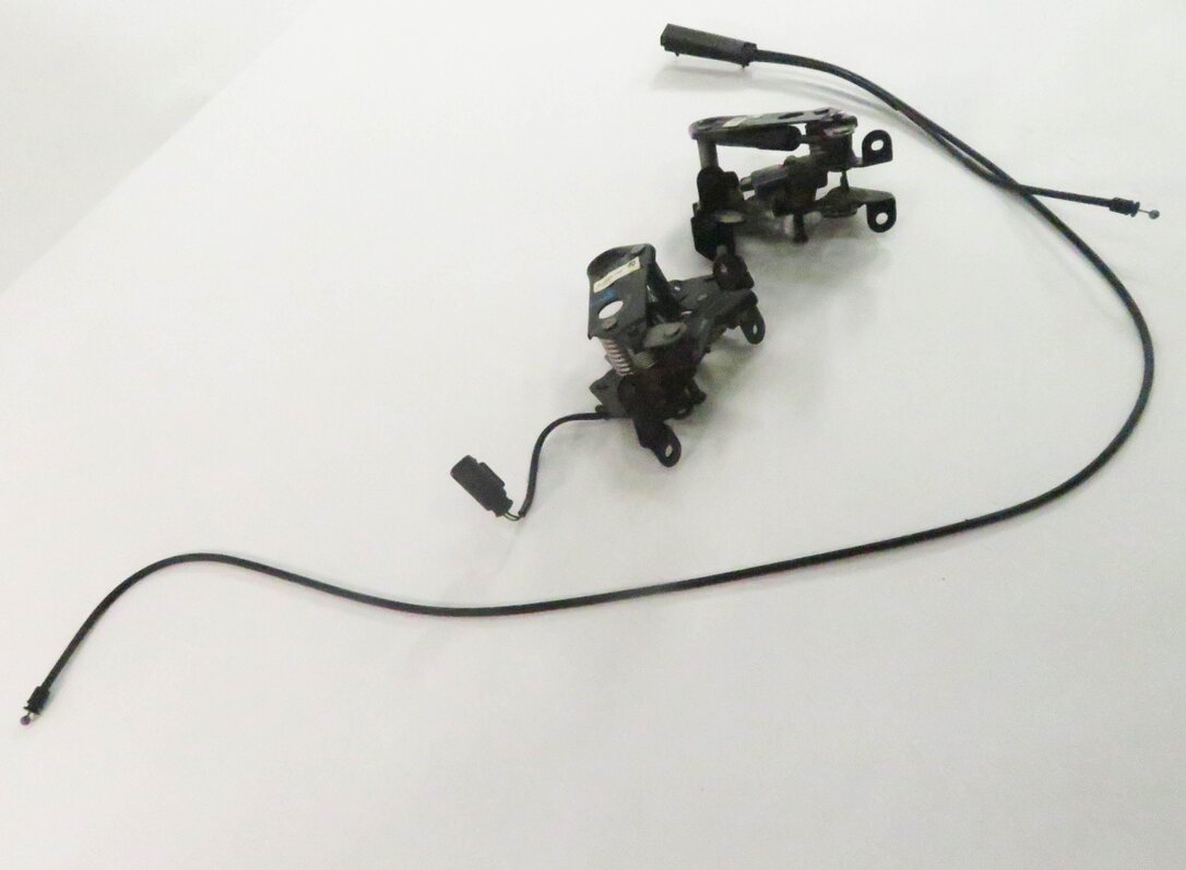 Thumbnail 5: 2009 BMW 750i (F01) FRONT LEFT & RIGHT LOWER HOOD LOCK LATCH SET-2 w/ CABLE